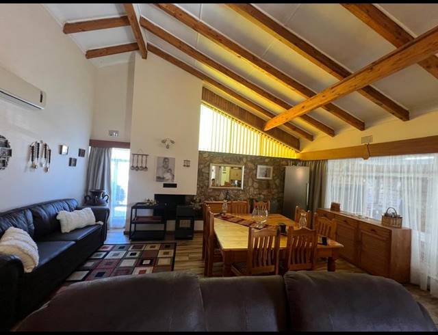 4 BEDROOM HOUSE FOR SALE IN GREENHILLS